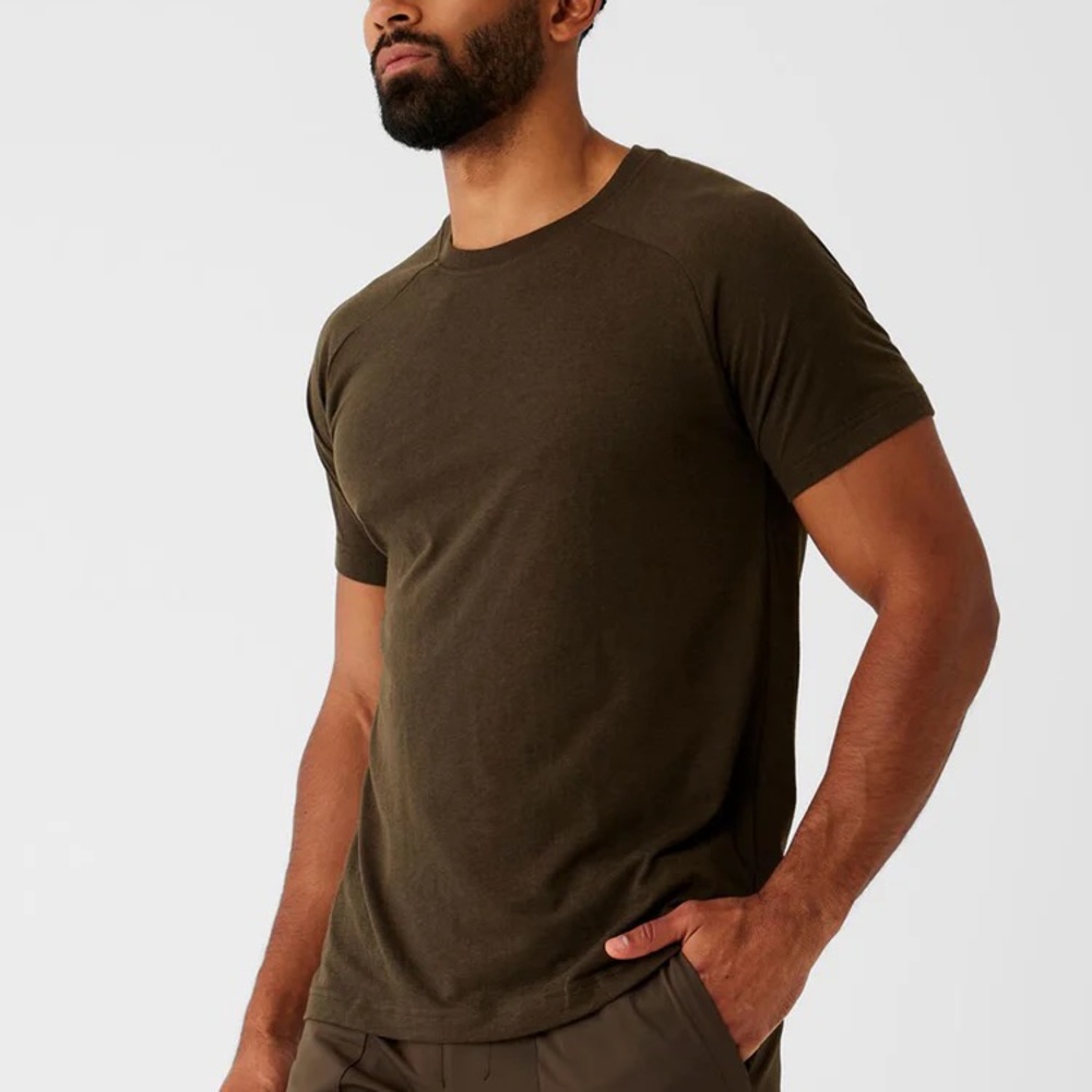 Alo Triumph Raglan Tee